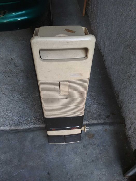 Antigo aspirador horizontal Hoover