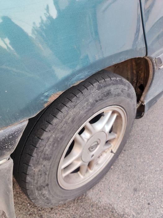Opel Omega B 3.0