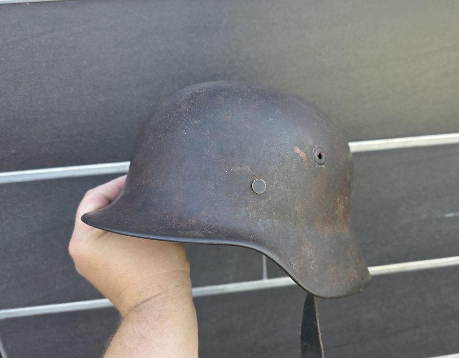 Oryginalny Helm M42, Pozbawiony cech użytkowych