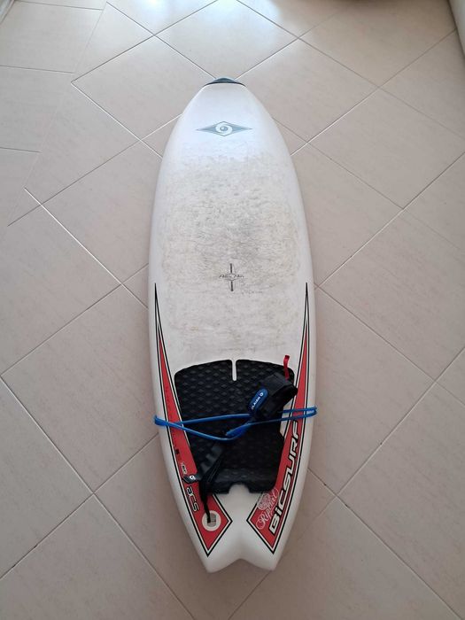 Prancha de Surf BIC 5'10" – Resistente e Divertida