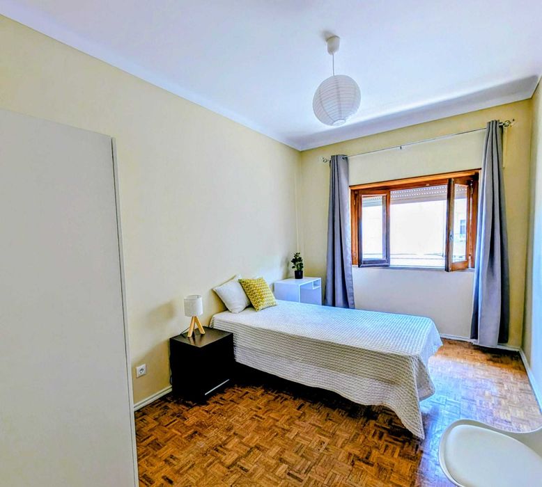 Arrendamento de quarto 470€/mês, na Rua das Areias, Setúbal