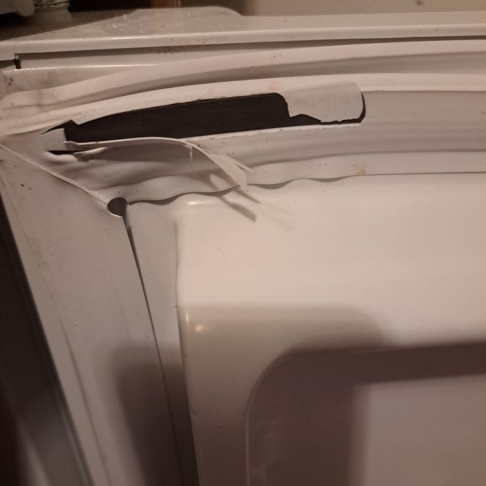 160€ Frigorífico Ariston Hotpoint