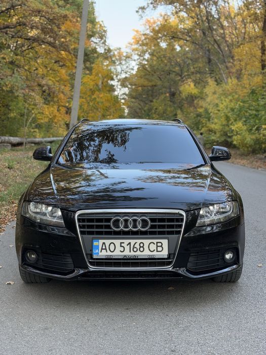 Продам Audi A4 B8
