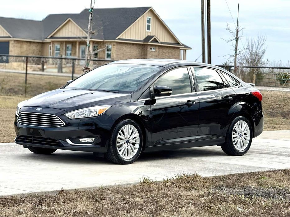 Ford Focus Titanium      2018