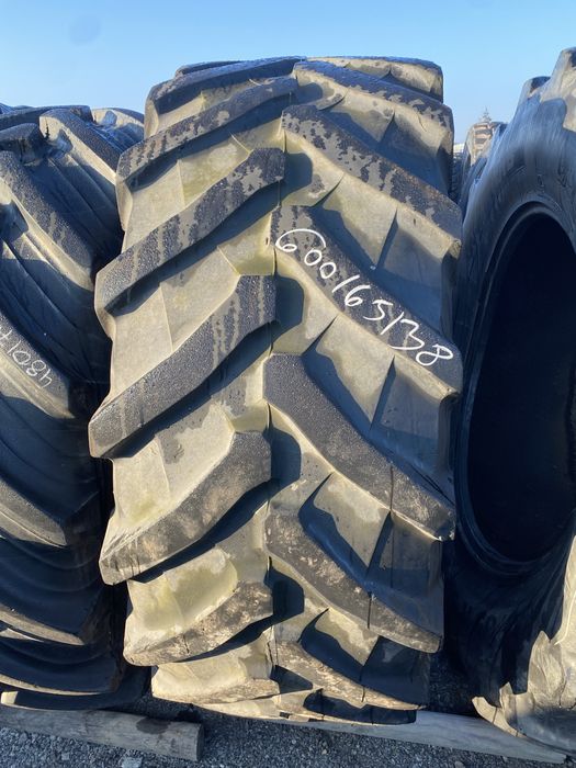 600/65r38 Pirelli
