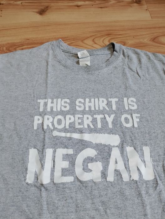 Szara Koszulka The Walking Dead Property Of Negan