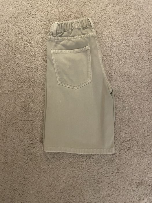 Calções verde claro – Zara