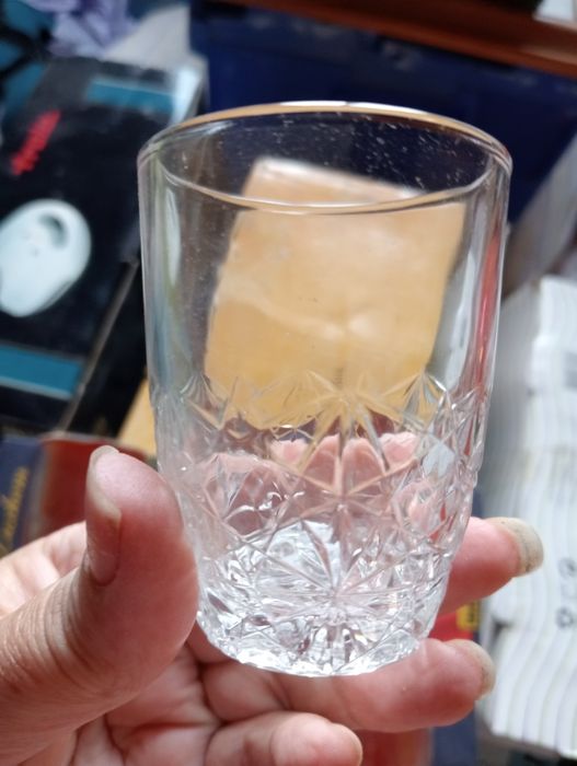 Conjunto de 6 copos de licor 4€ novos