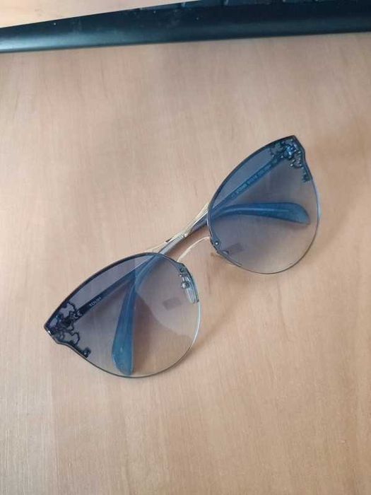 Okulary przeciwsłoneczne Tous Kaos rozm. 61