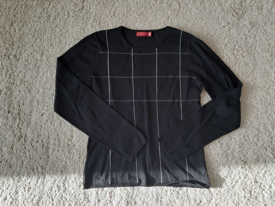 Nowy sweter Carry M