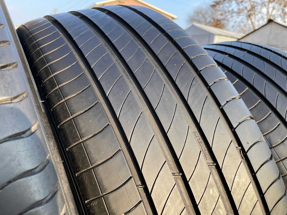 Резина 215 55 18 MICHELIN - 4шт. - з Німеччини - є інші шини 215 55 18
