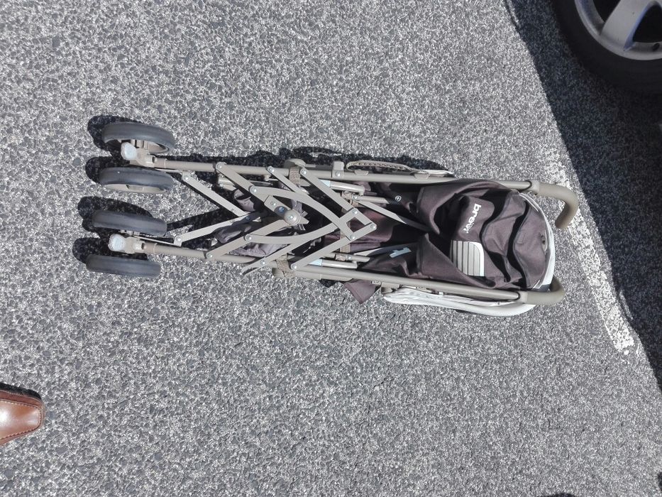 Carrinho de bebe63825804012161122