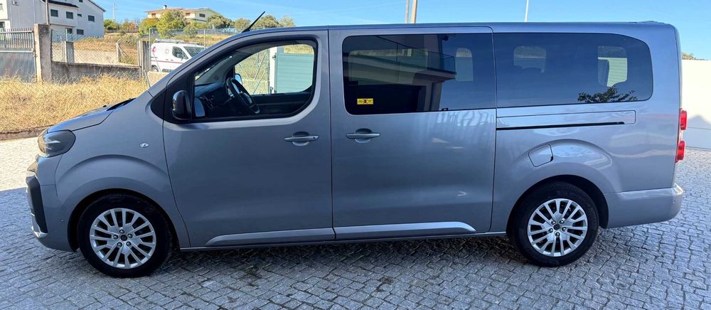 PEUGEOT TRAVELLER  - BUSINESS LONGA BLUEHDI 180 EAT8 – 9 LUGARES