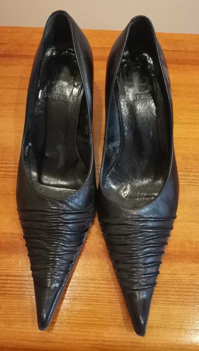 Skórzane buty szpilki