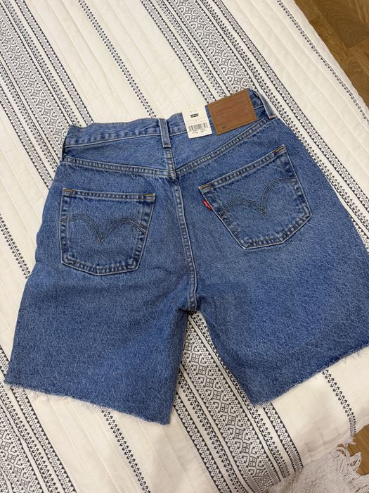 Шорти оригінальні від Levis