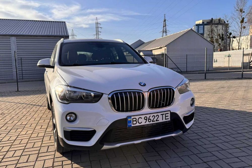 Продам авто BMW X1, 2017, Xdrive