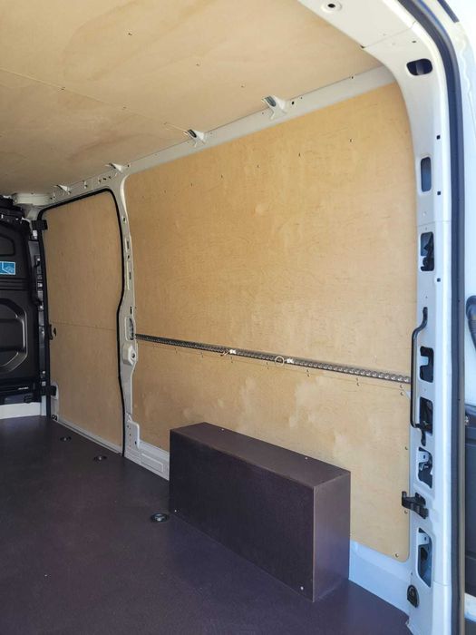 Zabudowa przestrzeni ładunkowej, paki Renault Master IV NOWY MASTER!!