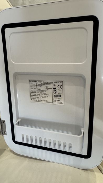 Lodówka do przechowywania kosmetyków