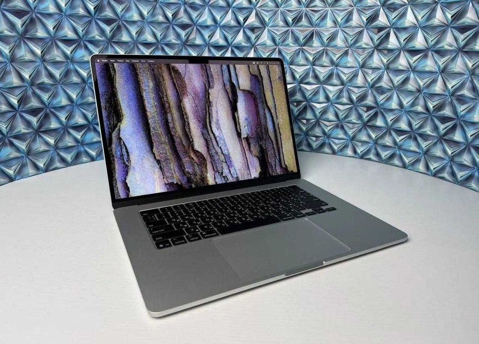 MacBook Air 15 2025 M4/16/512 Siver