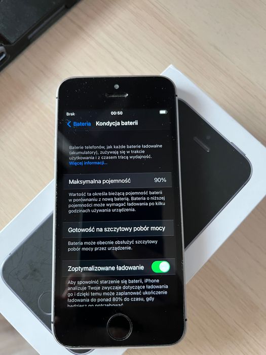 iPhone SE (2016) 1 gen na iOS 14