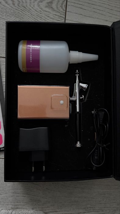 Аэрограф  Кайши .