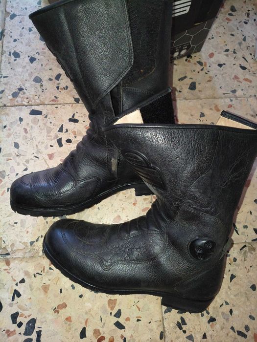 Botas de Mota em pele