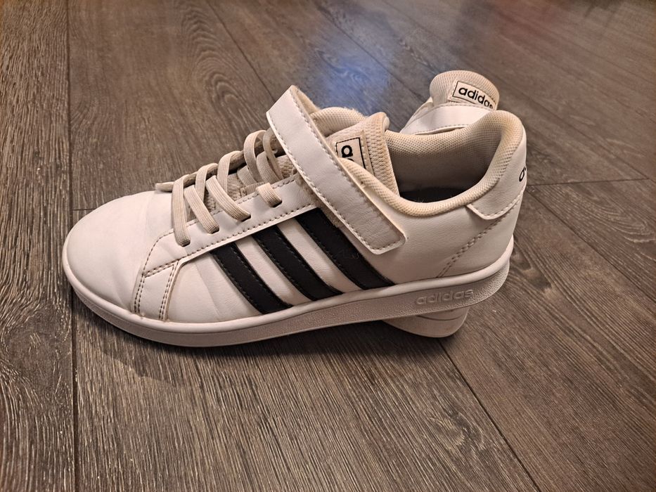 Adidas r 34 unisex