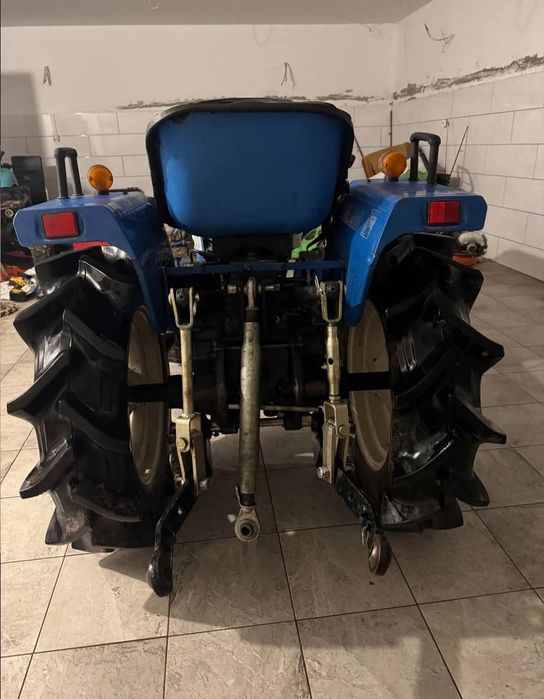 Mini traktorek ISEKI, traktor ogrodowy