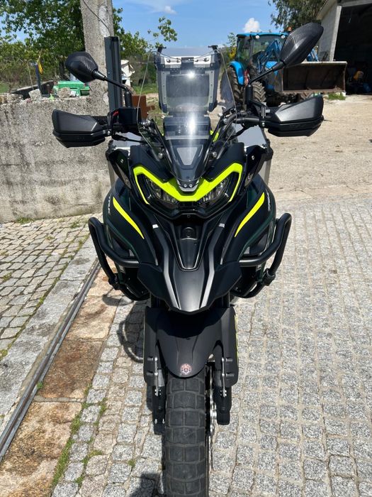 BENELLI TRK 702 usada com garantia