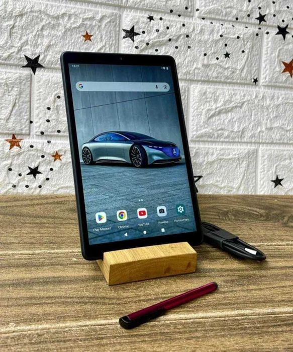 Планшет Lenovo 32 ГБ 8 дюймів (GPS)