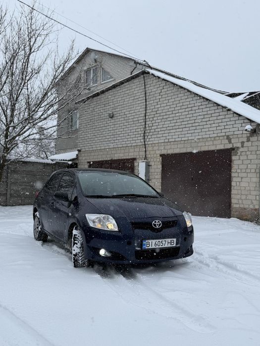 Продам Toyota auris
