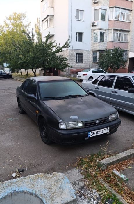 Ниссан примера 1993