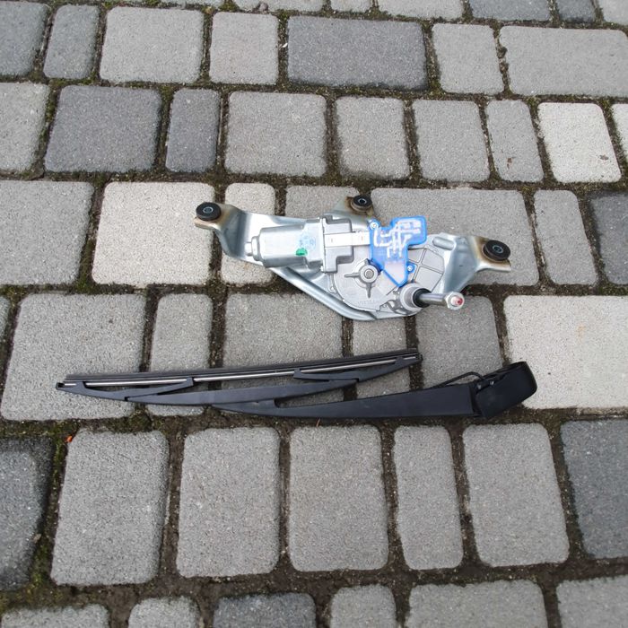 Зап части крышки багажника Mitsubishi Outlander 3, ляда аутлендер 3 б/