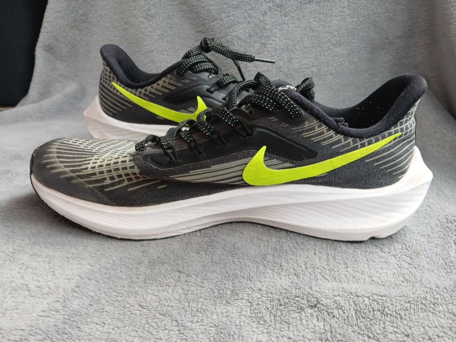 Nike Air Zoom Pegasus 39 buty do biegania r. 37, 5 cm
