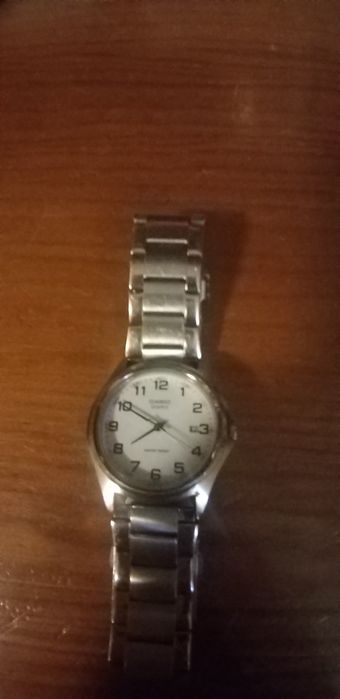 Relógio  casio com calendário vintage 1980