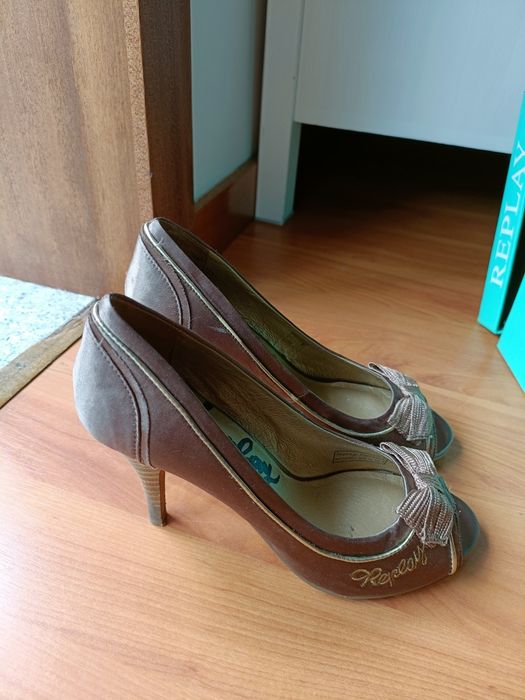 Sapatos com laço Replay