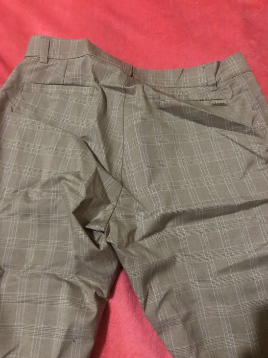 Calça zolf praticamente nova