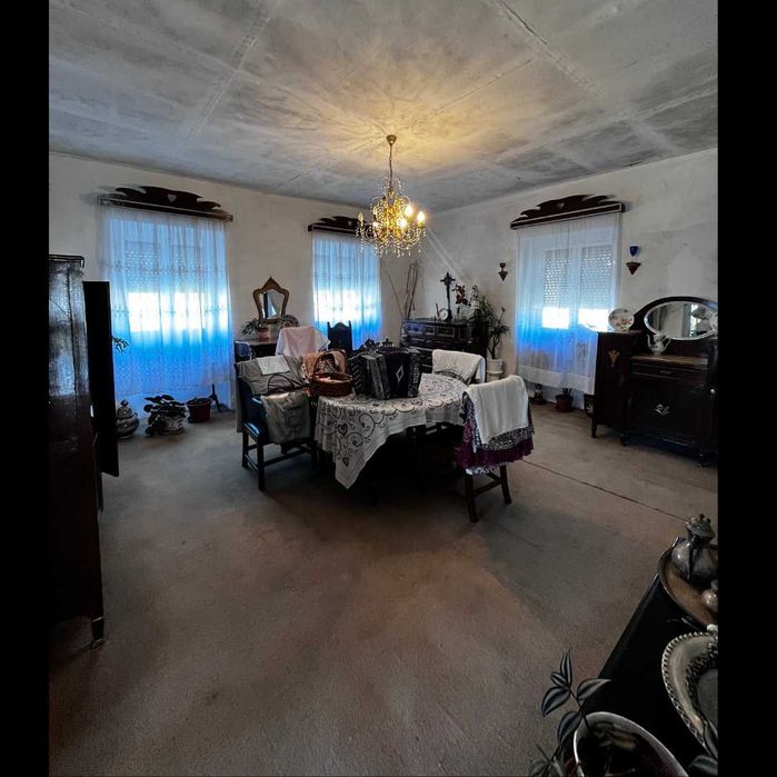 Moradia T3 em Alvarães