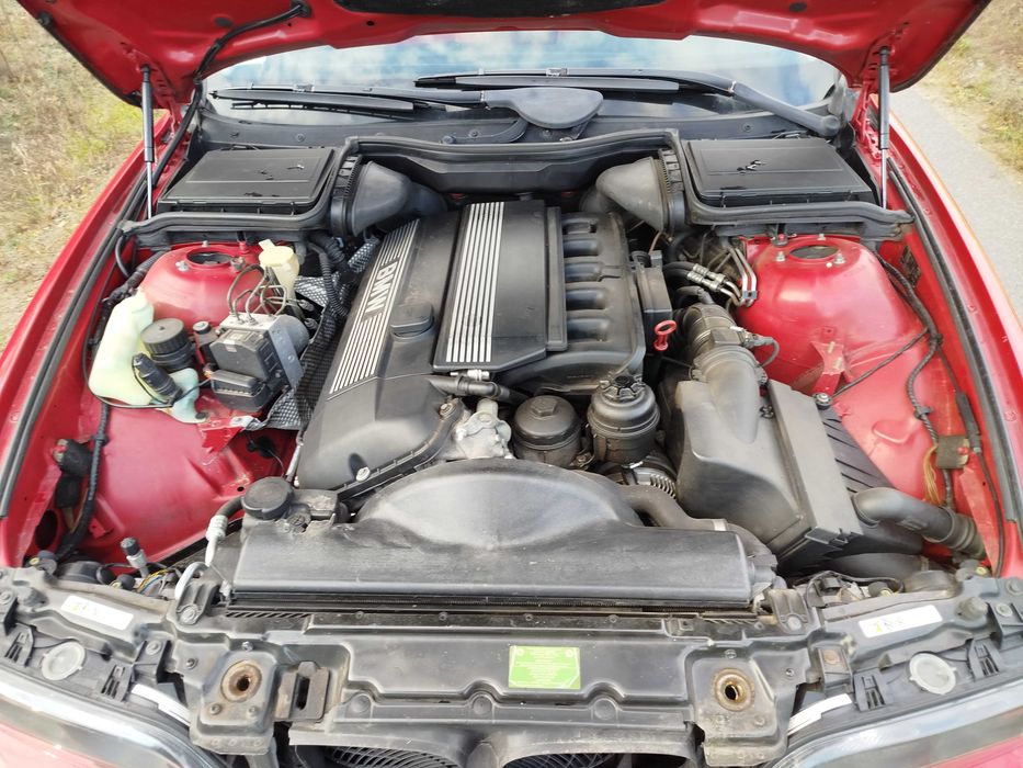 BMW e39 528i 184500km ( e38 E53 e46 )
