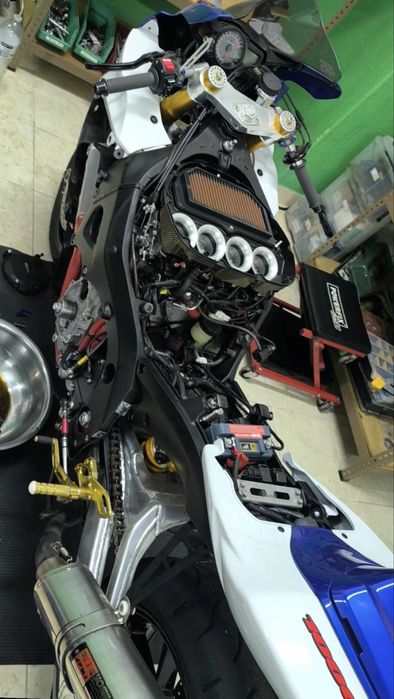 Gsxr 1000 K7 Superbike