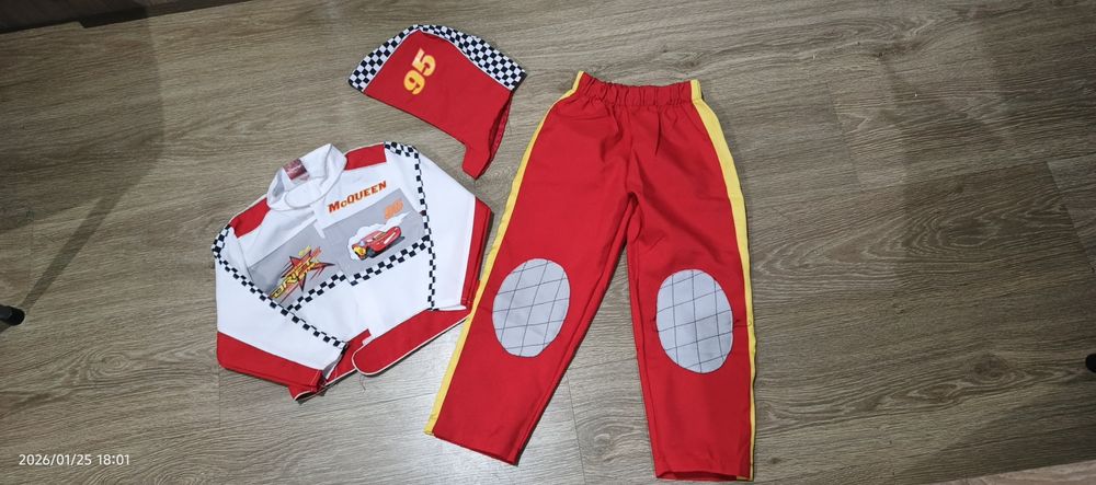 Strój na bal/ Zygzak McQueen