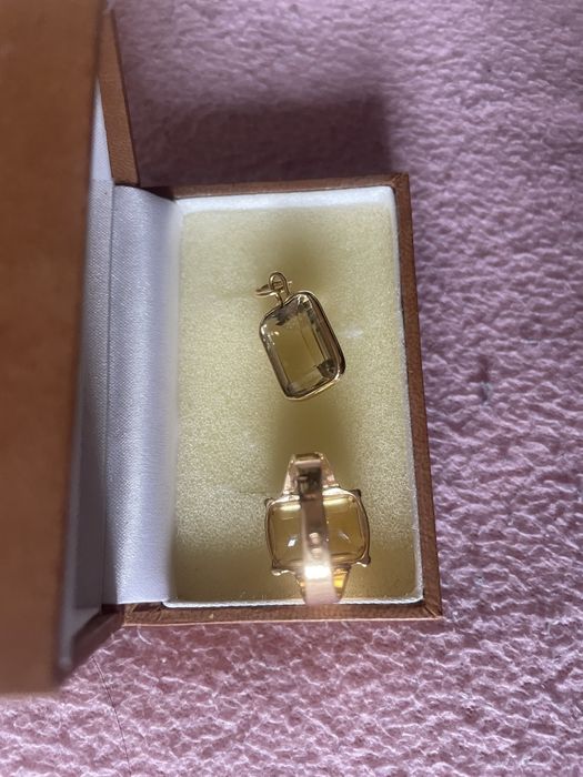 Anel e pendente de ouro portugues