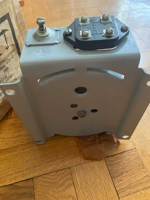 Автотрансформатор АОСН