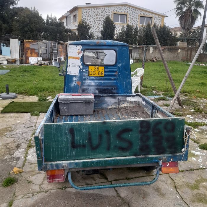 Mota piagio caixa aberta