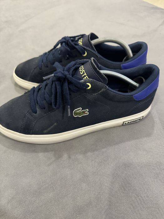 Sapatilhas lacoste em camurça