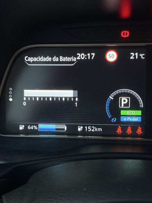 Nissan leaf 2020