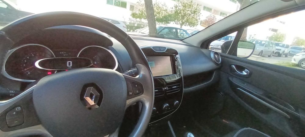 Renault Clio Sport Tourer Limited 2016