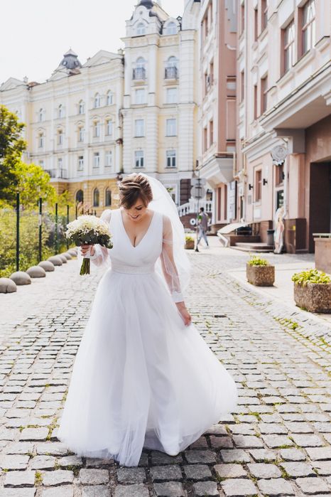 Продам Весільну сукню