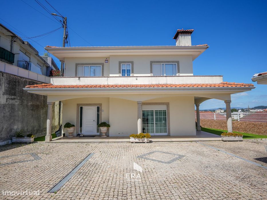 Detached V3 House in Santo Tirso