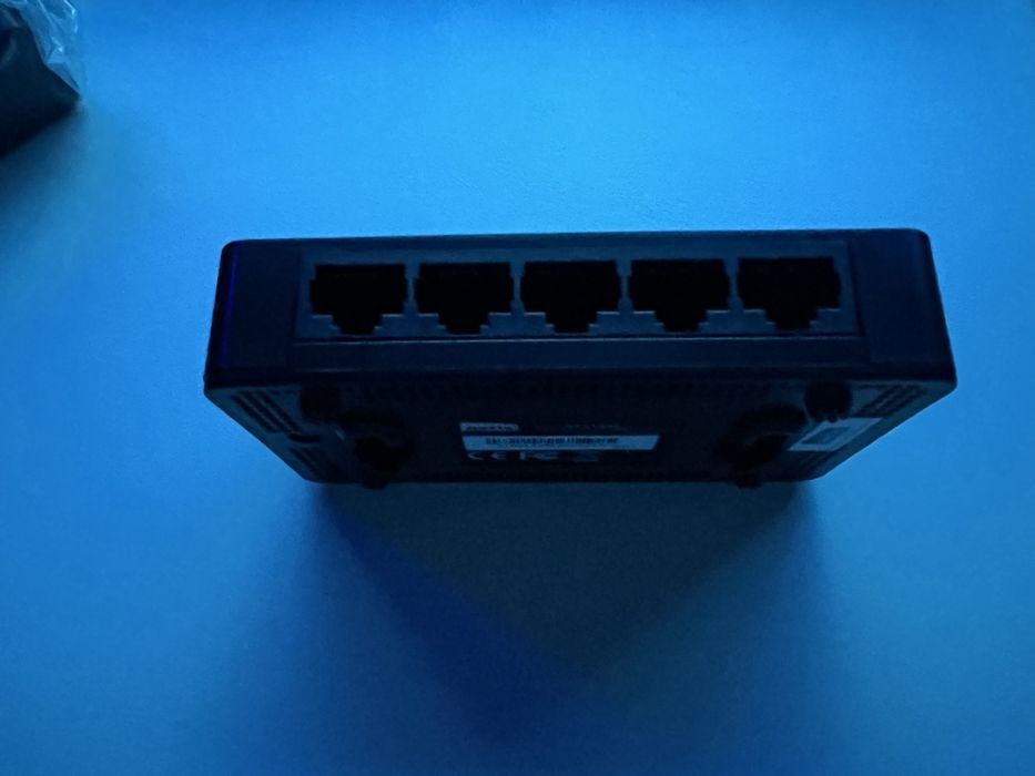 Netis ST3105S 5 Port 10/100M Fast Ethernet Switch